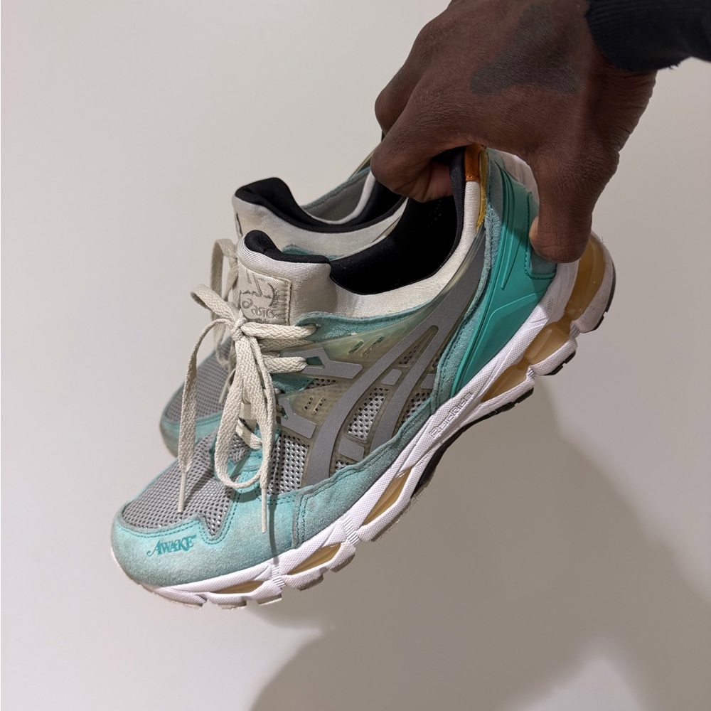 ASICS Gel-Kayano 21 x Awake NY